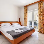 Mjm Apartment Trogir